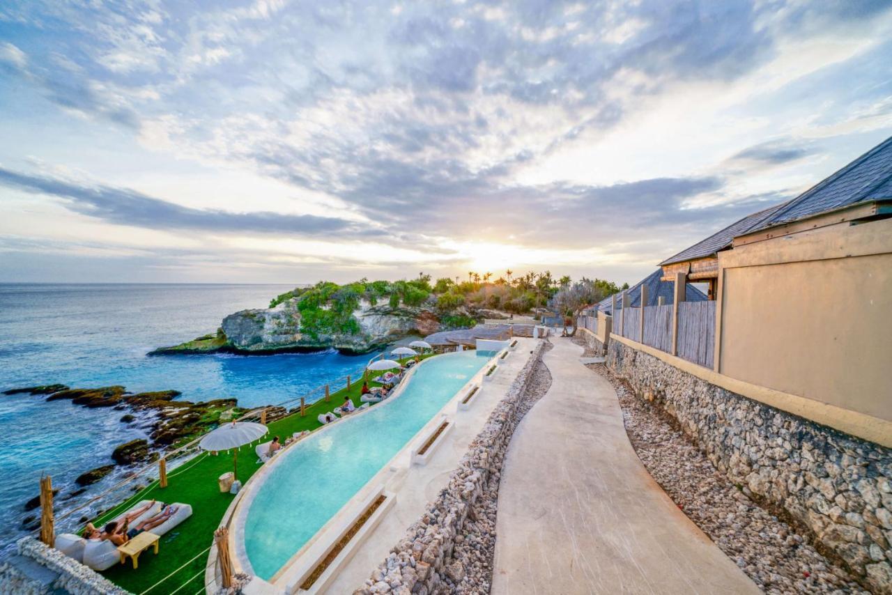 Blue Lagoon Avia Villas Lembongan Exterior foto