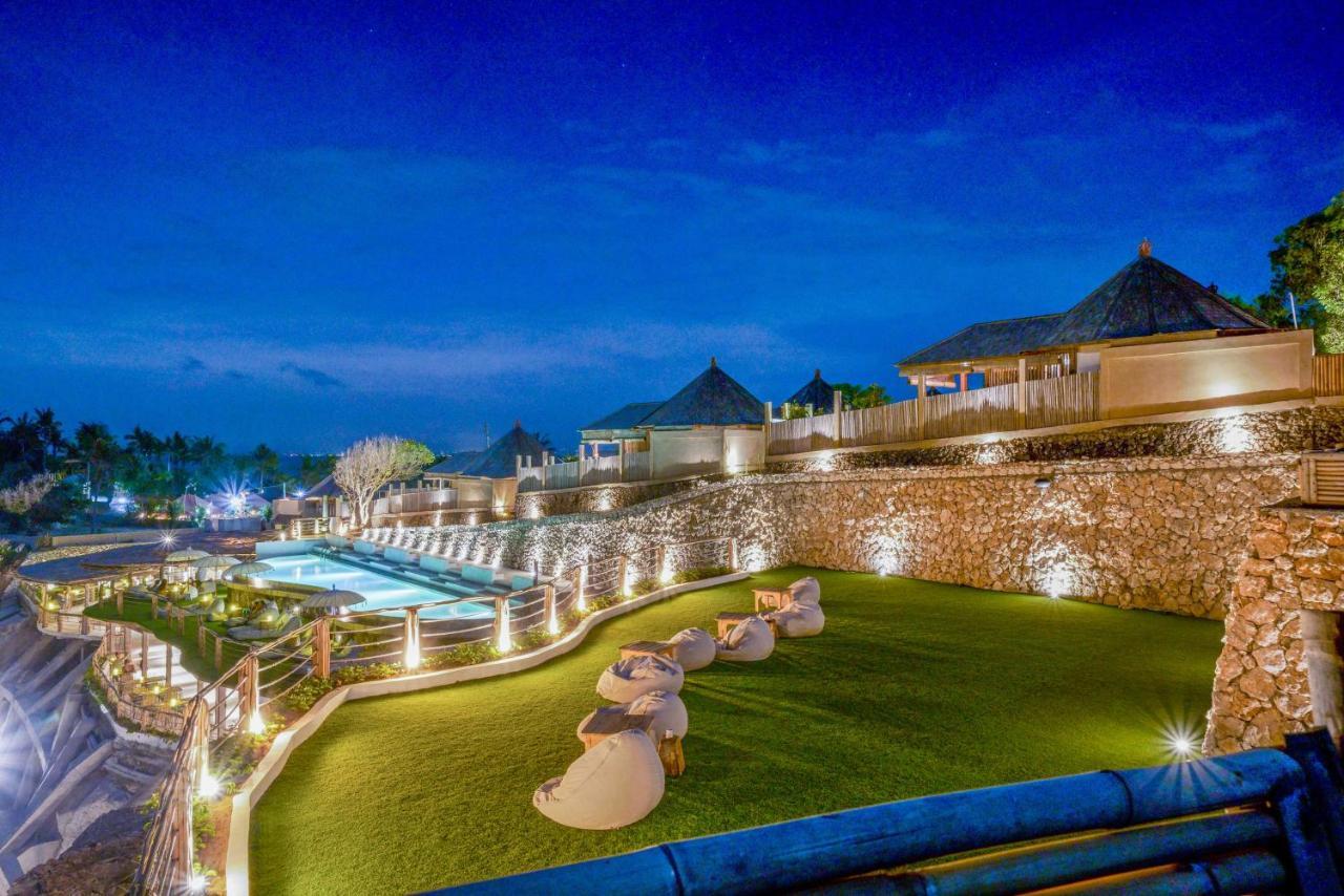 Blue Lagoon Avia Villas Lembongan Exterior foto