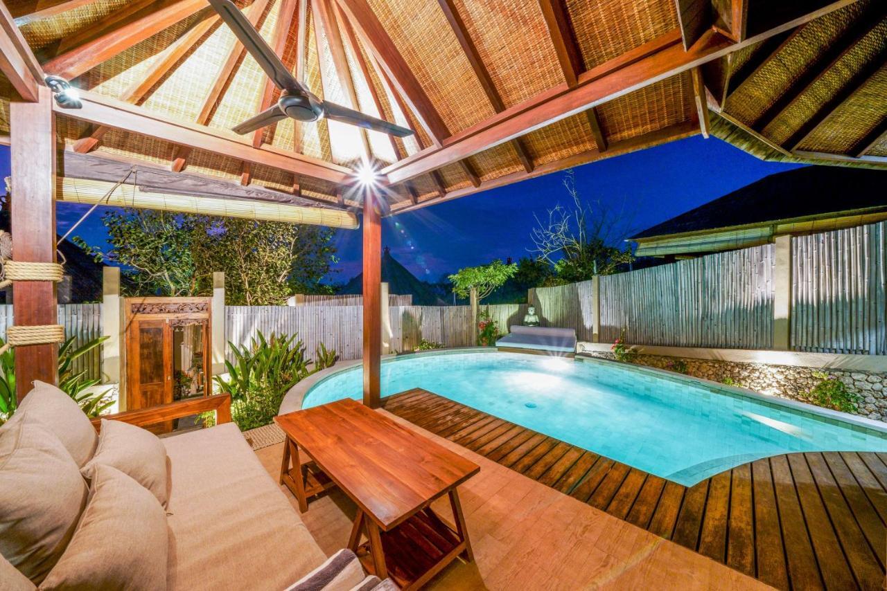 Blue Lagoon Avia Villas Lembongan Exterior foto