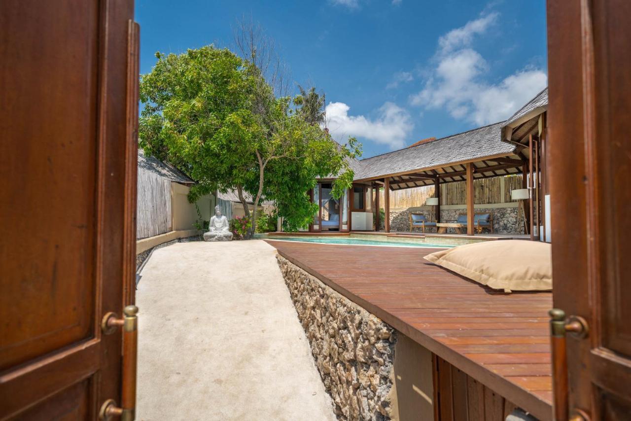 Blue Lagoon Avia Villas Lembongan Exterior foto