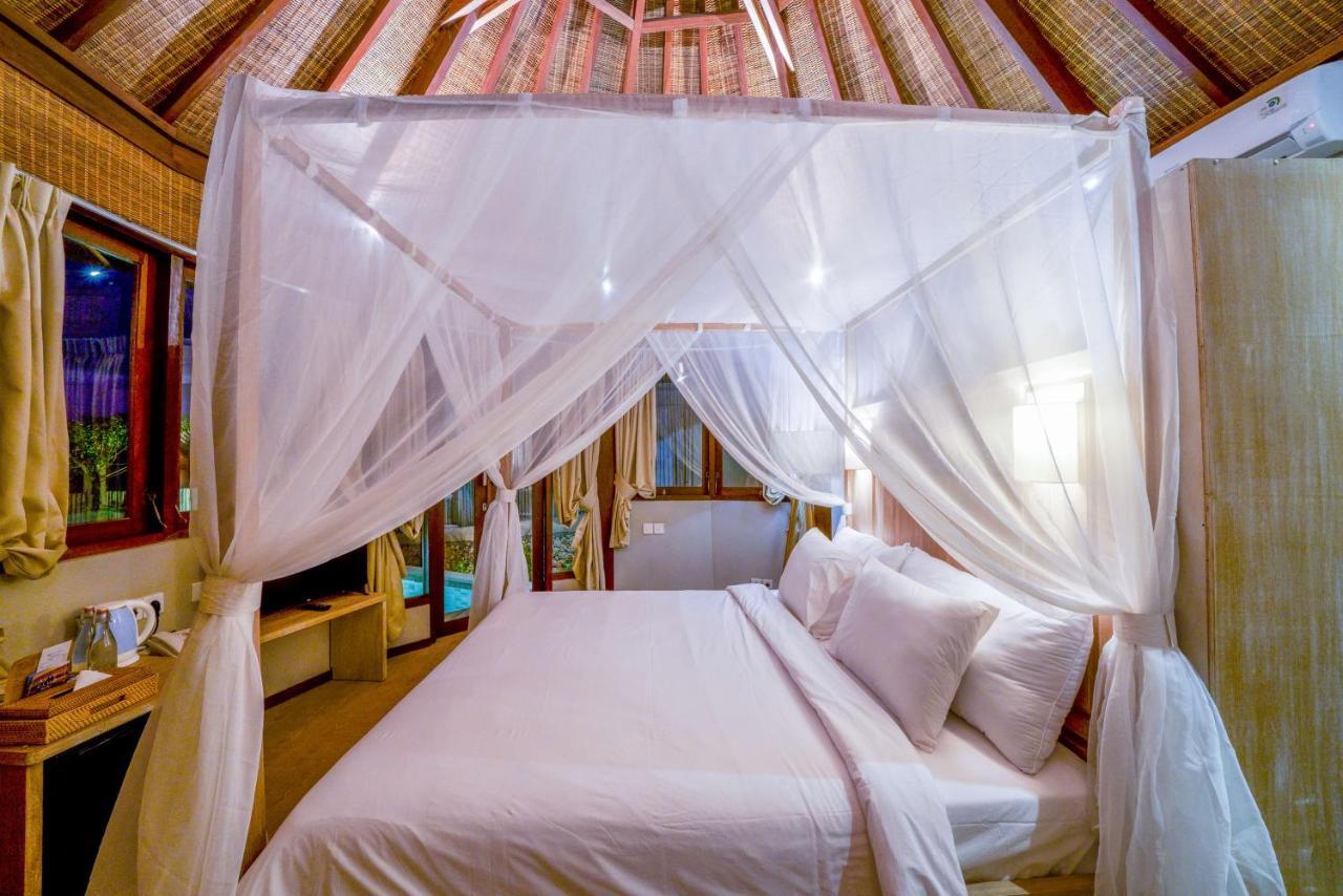 Blue Lagoon Avia Villas Lembongan Exterior foto